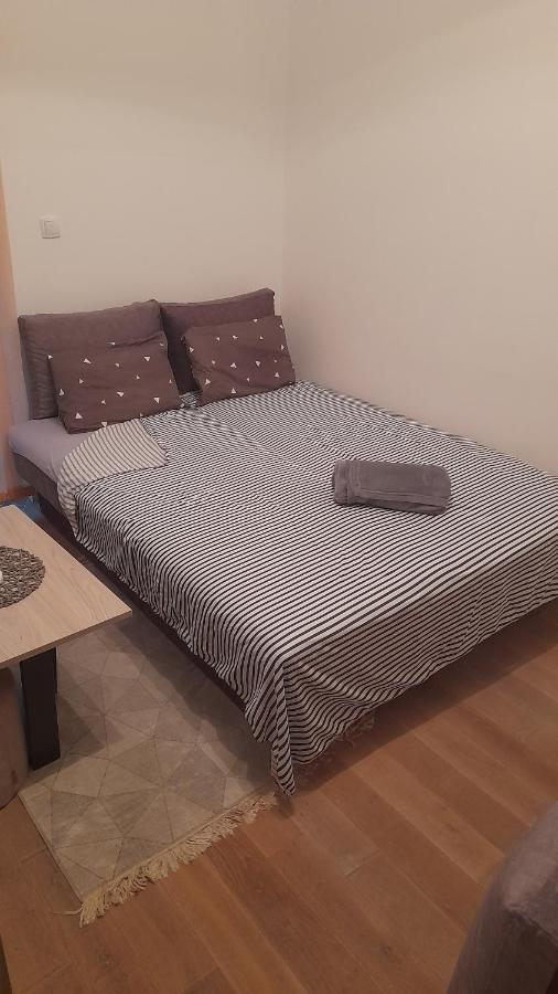 Apartman Tia Vrnjačka Banja Eksteriør billede